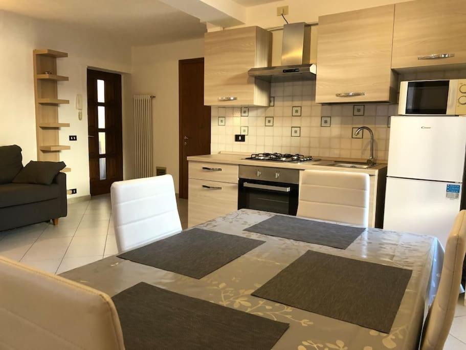 דירות אינטרה Casa Del Borghetto מראה חיצוני תמונה